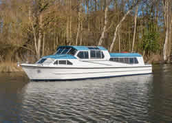 Boat exterior